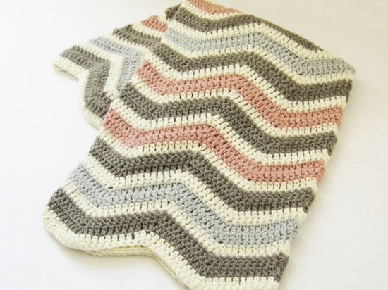 Picture of Blanket CROCHET PATTERN - Chevron Baby Blanket - newborn baby Afghan baby shower gift baby crochet pattern