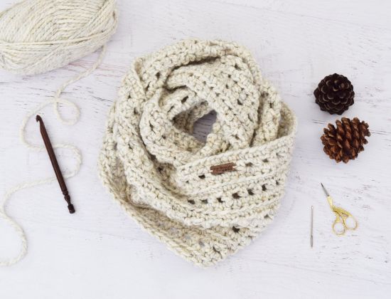Picture of Infinity Scarf PATTERN - Autumn Infinity Scarf - chunky scarf accessories winter scarves circle scarf accessories